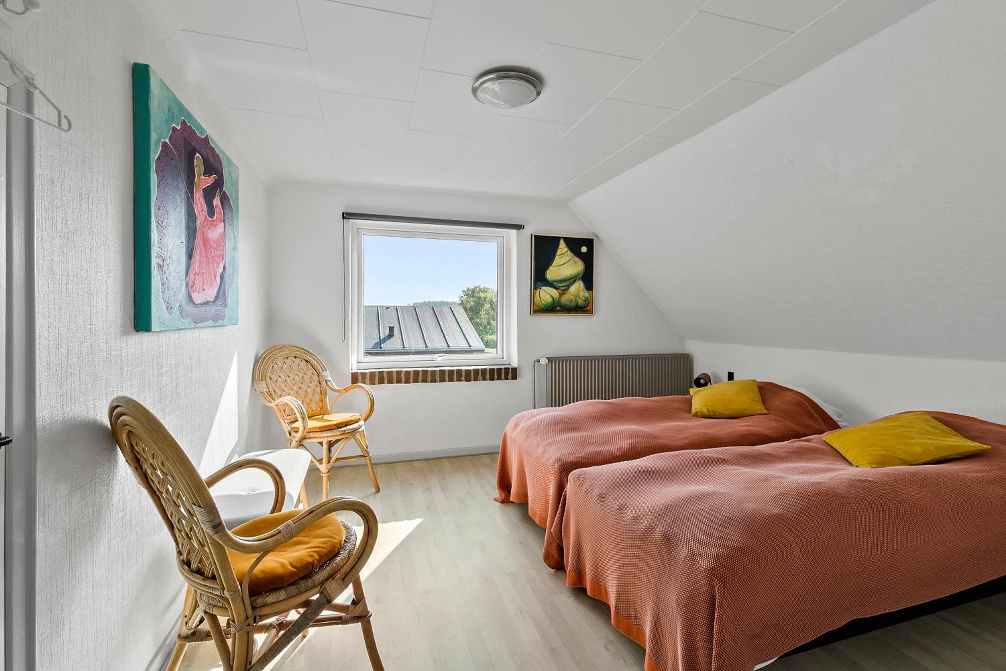 Logi I Hus Med Kunst Og Have Bed & Breakfast Vestervig Екстериор снимка