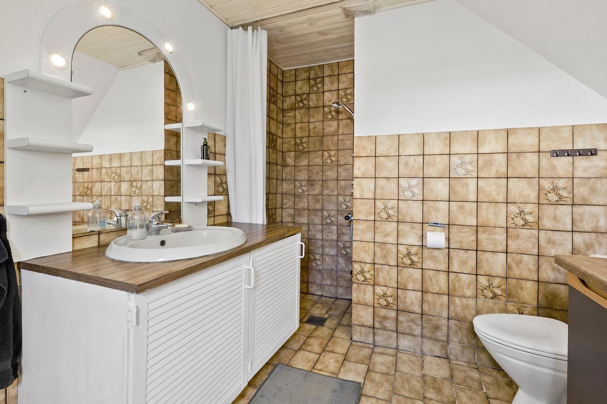 Logi I Hus Med Kunst Og Have Bed & Breakfast Vestervig Екстериор снимка